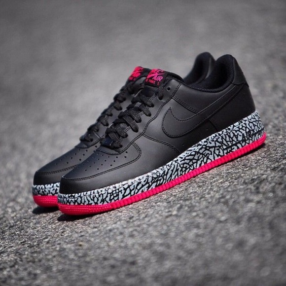 Nike Other - Nike Air Force 1 Black Hyper Pink Wolf Grey Elephant Print (488298-063) RARE